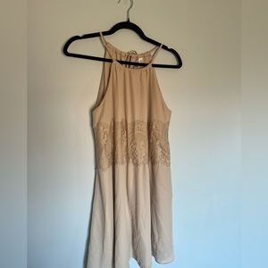 Francescas’s beige dress with lace detail
